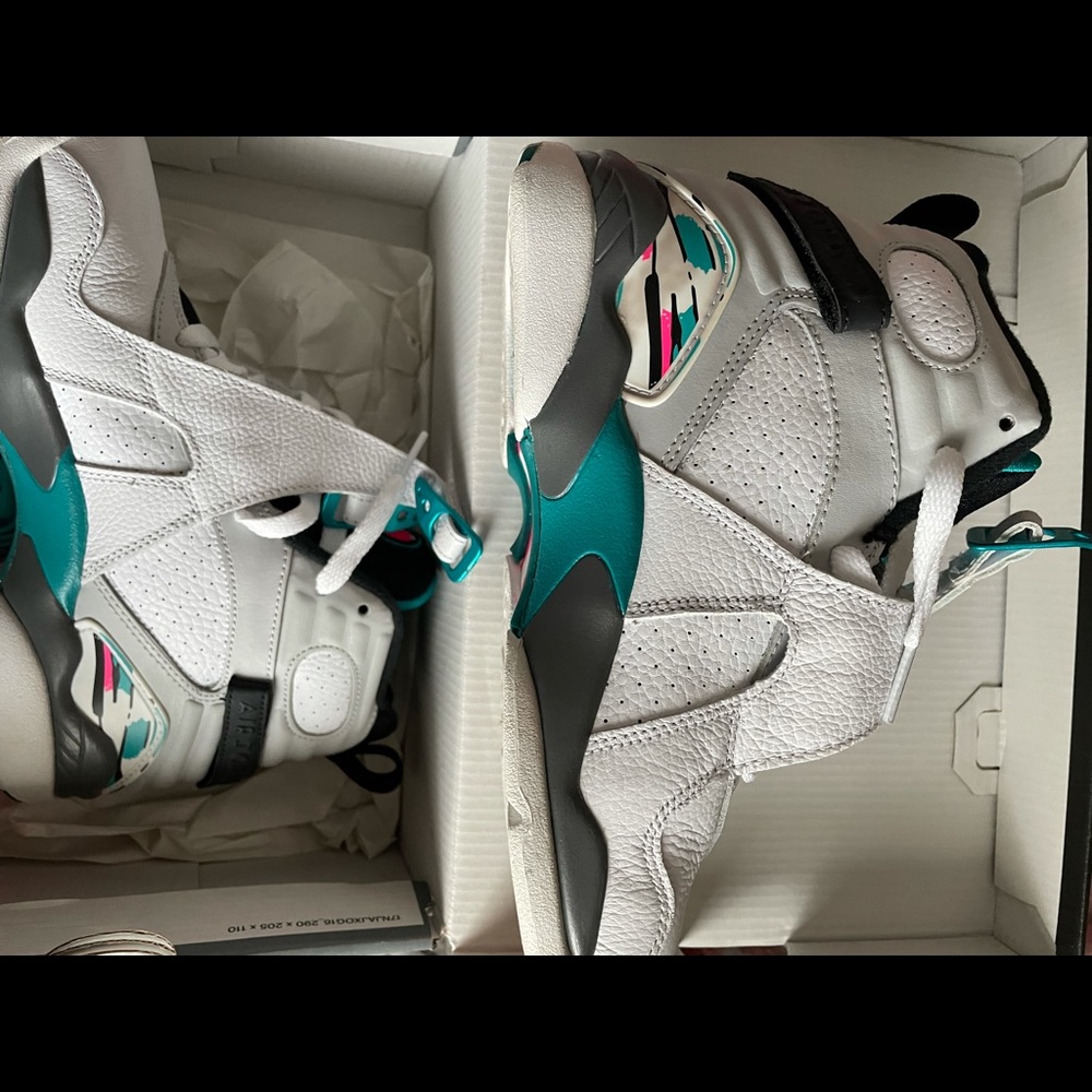 Jordan - Picture 2 of 3